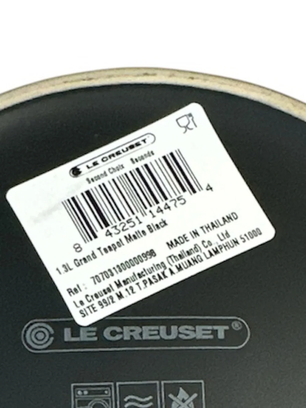 NEW Le Creuset MATTE BLACK GRAND TEAPOT - 1.3L